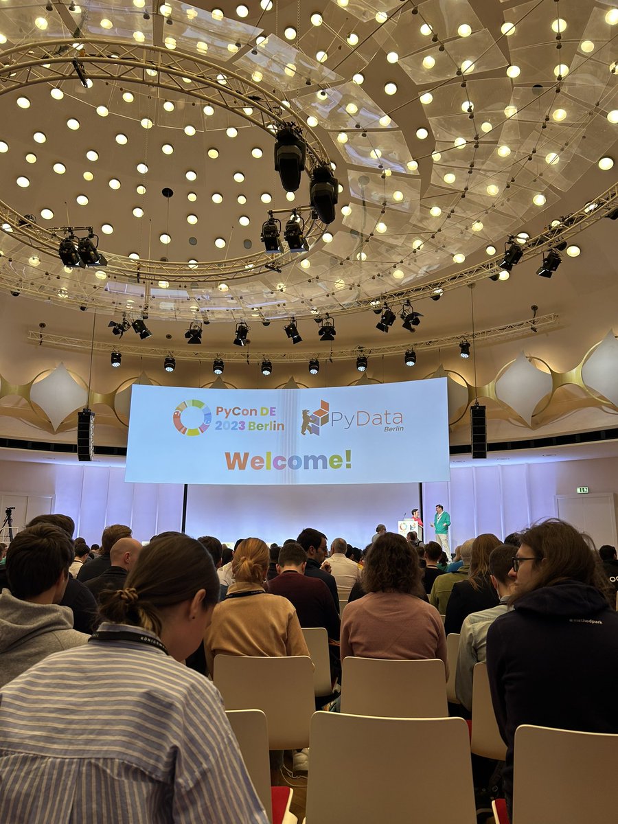 hniemeye's tweet image. Day 2 of #pyconde #pyconde23 is starting 😊