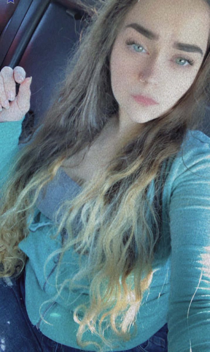 You pay me because I’m pretty, not because you deserve my attention. DON’T CONFUSE THAT.                          Findom.