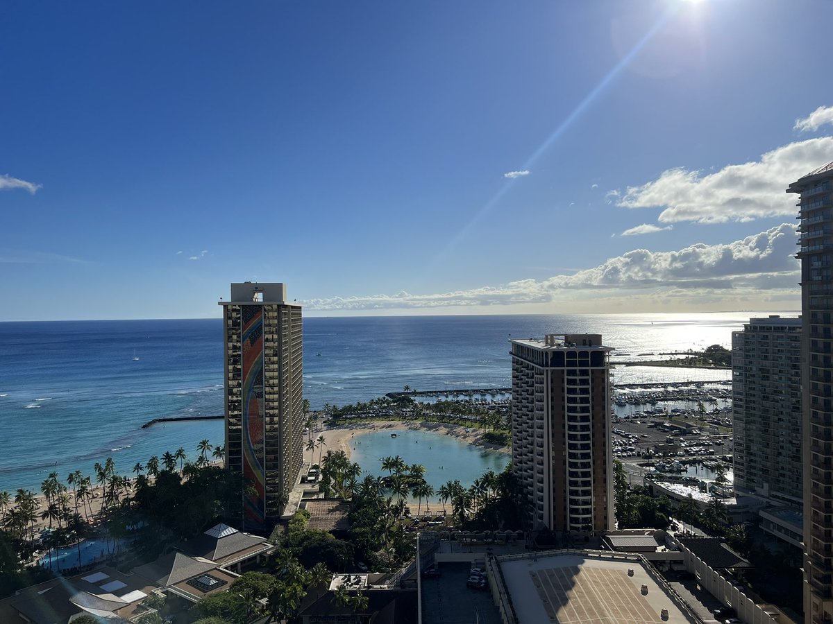 Thanks for checking out our team’s work on #Hackathons as an innovative MedEd tool! Pleasure to present a poster in perfect paradise 🏝️ #wg2023
@WGEA_MedEd @CMPreik @drjohnnyd @StanfordEMED