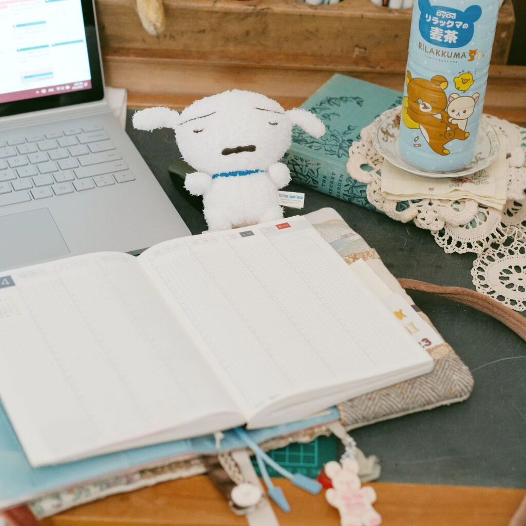 📸: instagr.am/p/CrKtEzzOq_b/ 🗨 Catching up on planner pages I've neglected. Also, I realize that I don't really like barley tea, but I do like cute rilakkuma bottles... 
.
..
...
#planner #plannercommunity #plannerlove #plannergirl #plannernerd #plannerlife #plannerobsessed #…