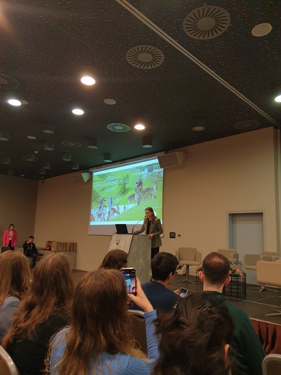 And the 44th <a href="/EPSA_Online/">EPSA</a> Annual Congress Symposia official takes off, in Slovenia! 🇸🇰

Our Vice President of Education is opening the panels by sheding a light on the importance of interprofessional collaboration for the wellbeing of patients.

#EPSAAC23