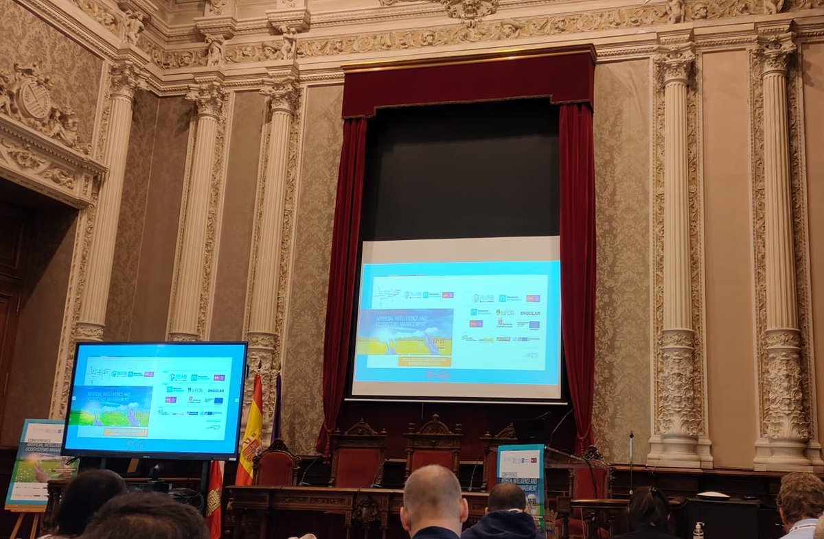 foraforestech's tweet image. Ya estamos aquí, esperando el turno de nuestra compañera Raquel Martínez

#somosföra #SMARTGlobalEcosystems #ForestData #AI #DataForest #ArtificialIntelligence