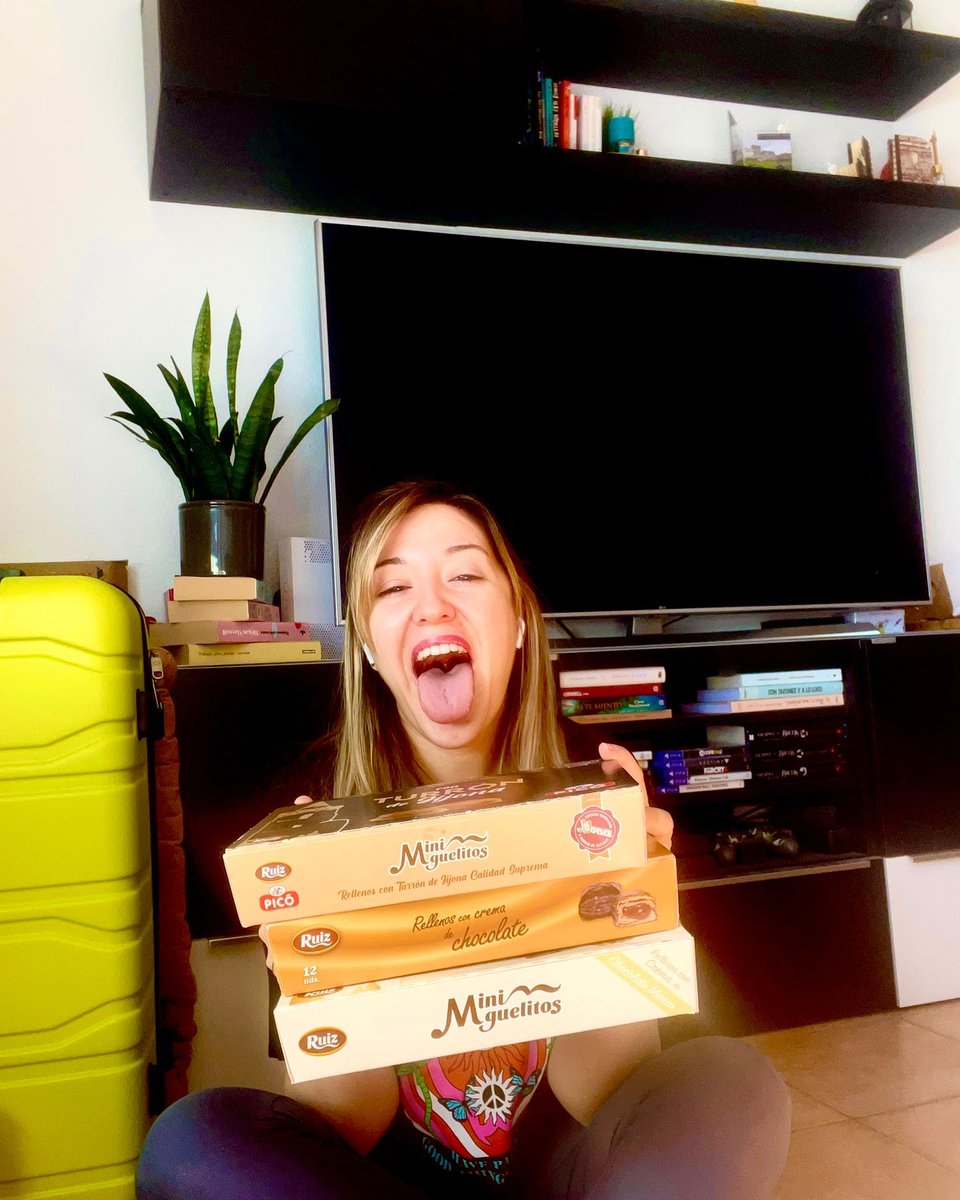 🌟A Raquel, una de nuestras participantes de los sorteos de Miguelitos que hemos estado haciendo durante la 49 edició, ya le ha llegado su loteeee!!

💜Disfruta mucho de él!!

<a href="/miguelitos_roda/">Miguelitos de LaRoda</a>
#openchesslaroda