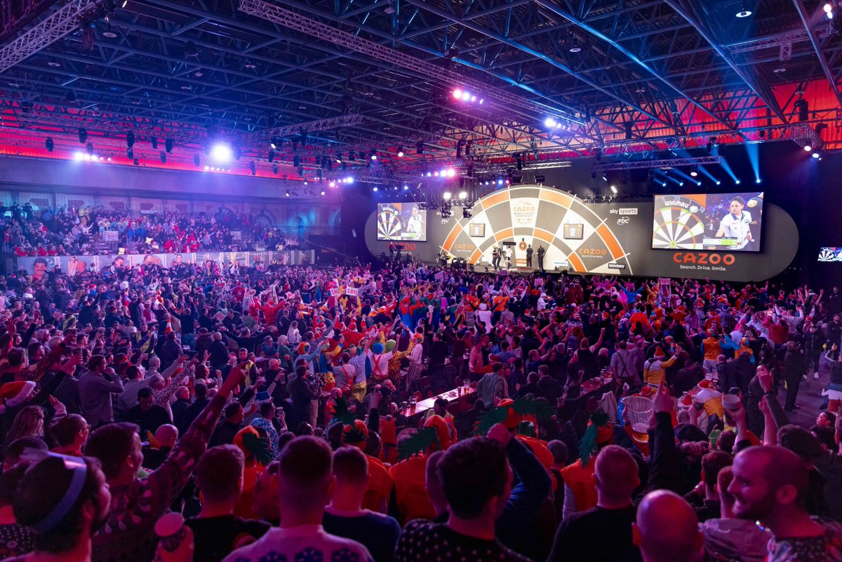 Brilliant New Paper Open Access

‘We can’t participate like this at football, can we’? Exploring in-person performative prosumer fandom at live PDC darts events

By Leon Davis @Leon2209 and Tom Gibbons @TomGibbons_Tees

journals.sagepub.com/doi/10.1177/14…