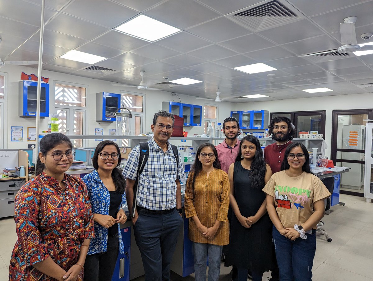 It was wonderful to meet with Professor Sudipta Maiti from TIFR @SudiptaMaiti13. In a busy schedule, he could still manage time to interact and motivate the lab members. We look forward to your visit again! @bsbe_iitj @iitjodhpur