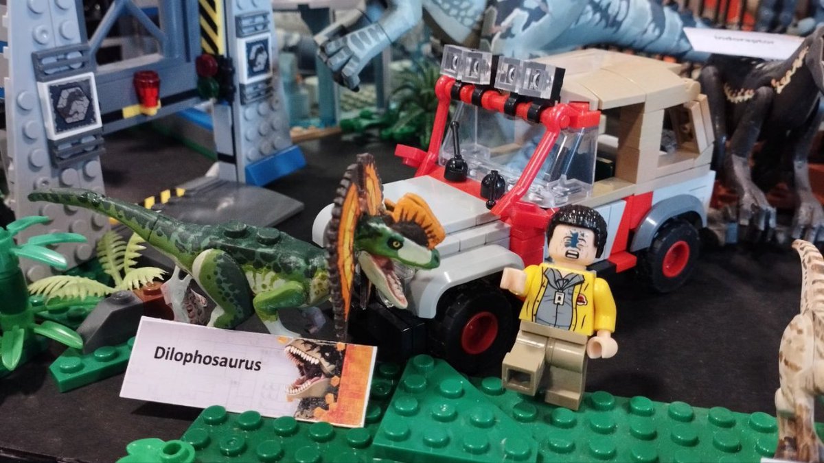 allanluvsbrit's tweet photo. Hi guys! PBX was a blast! Was able to display and won Best Display. I do wish all of you were there. 

#lego #pinoybricksters #jurassicpark #jurassicworld #dinosaurs #custom #extinctbricks https://t.co/FdACieML49