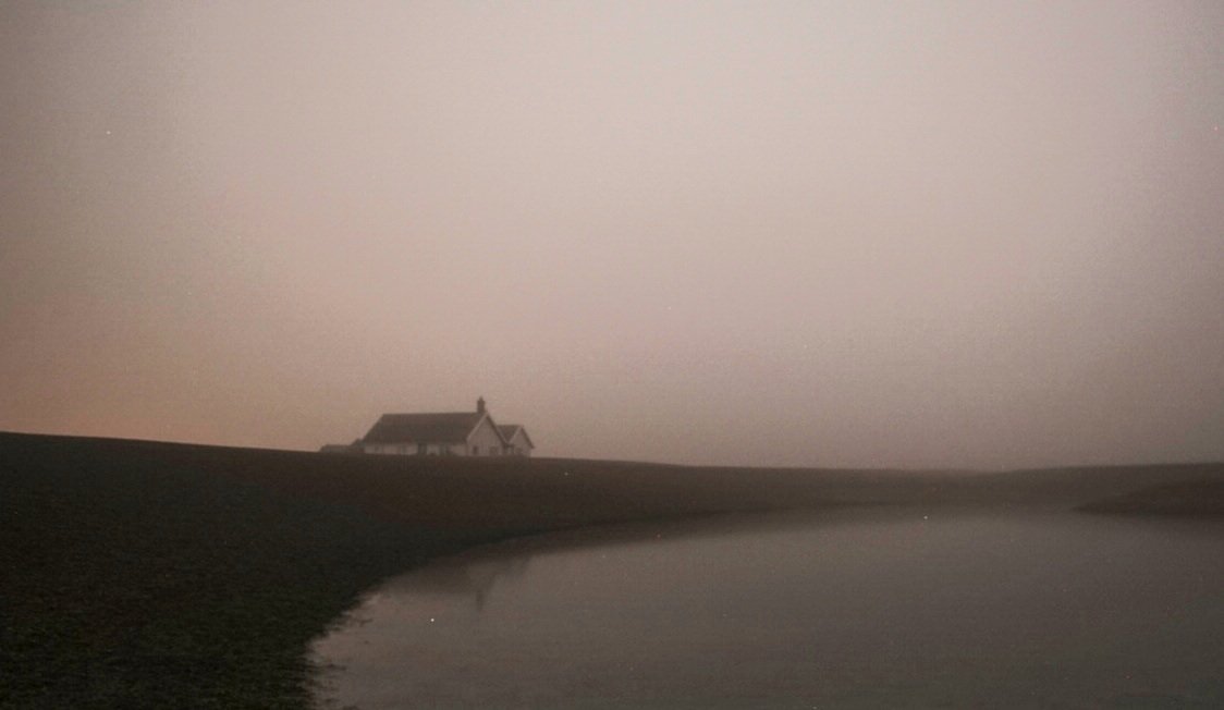 JonAllard5's tweet photo. Shingle street in the Fog late lastnight @ChrisPage90 @WeatherAisling @itvweather @itvanglia @BBCLookEast @bbcweather @AP_Magazine https://t.co/jEBtT5gM0H