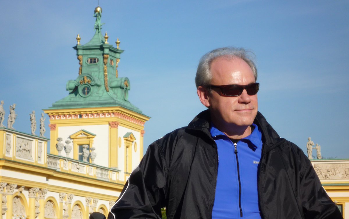 szejnfeld's tweet photo. UWAGA. Przegląd samochodu (ten obowiązkowy, do wykonania raz w roku) kosztuje 100 zł, choć inwestycja w taką firmę, to wydatek i miliona zł! Cena przeglądu roweru natomiast to nawet... 400 zł. Przepraszam, czy ktoś zwariował???!!!
#Rower #Rowerek #Rowerownia #Sport #Rekreacja https://t.co/TOnGKaBD9v