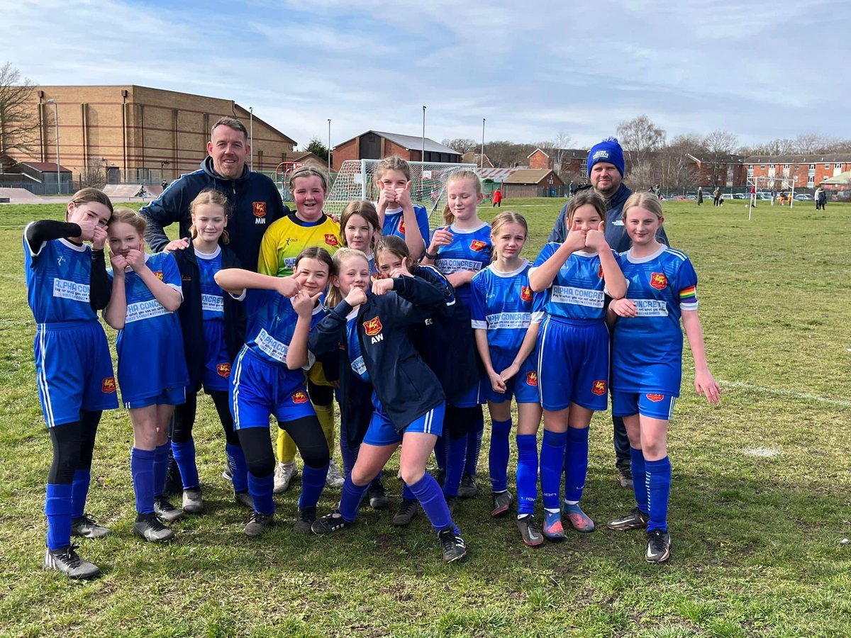 I’m just over 6 hours this bunch of amazing girls are about too take part in a massive county cup final, so proud of what this team has achieved this season , hold your nerves and play your own game UTB ⚽️⚽️⚽️⚽️⚽️ <a href="/LadiesLincoln/">Lincoln Griffins Ladies FC</a>