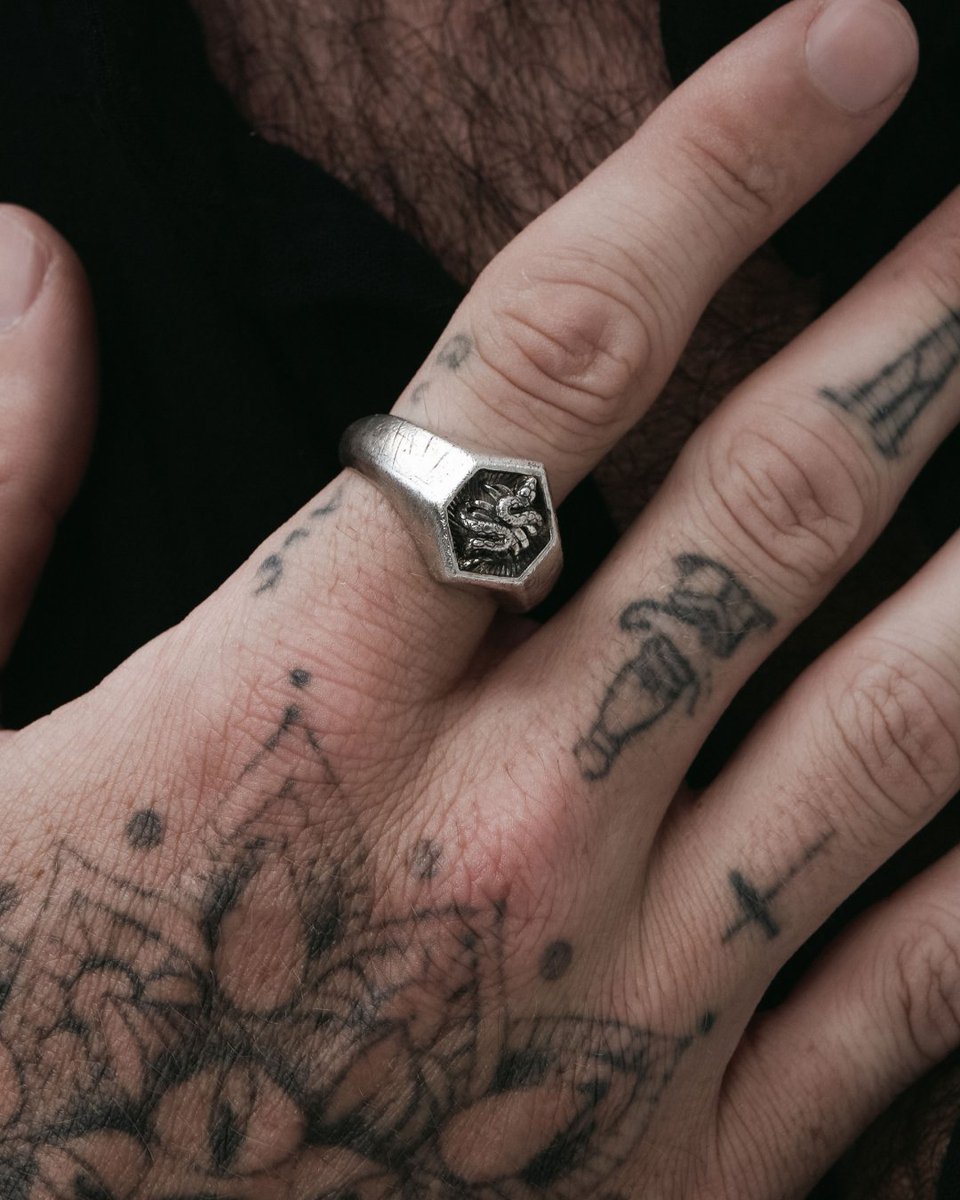 AskEmblaStore's tweet photo. Whether you’re drawn to the darkness or to the light, let the Sinner Ring stake you to the answer you seek.

See the collection at https://t.co/Ac2Fr43RNh.

-

#askandembla #askemblastore https://t.co/h6Nf1KwUwf