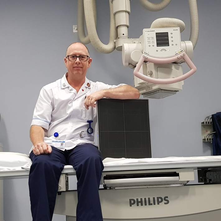 'Making the move into diagnostic radiography and imaging is easily the best one I’ve made since signing up for the RAF.' 

Paul Wicklen switched careers from the RAF to become a NHS diagnostic radiographer  

Read his story - orlo.uk/d8a03 

#StepIntoHealth