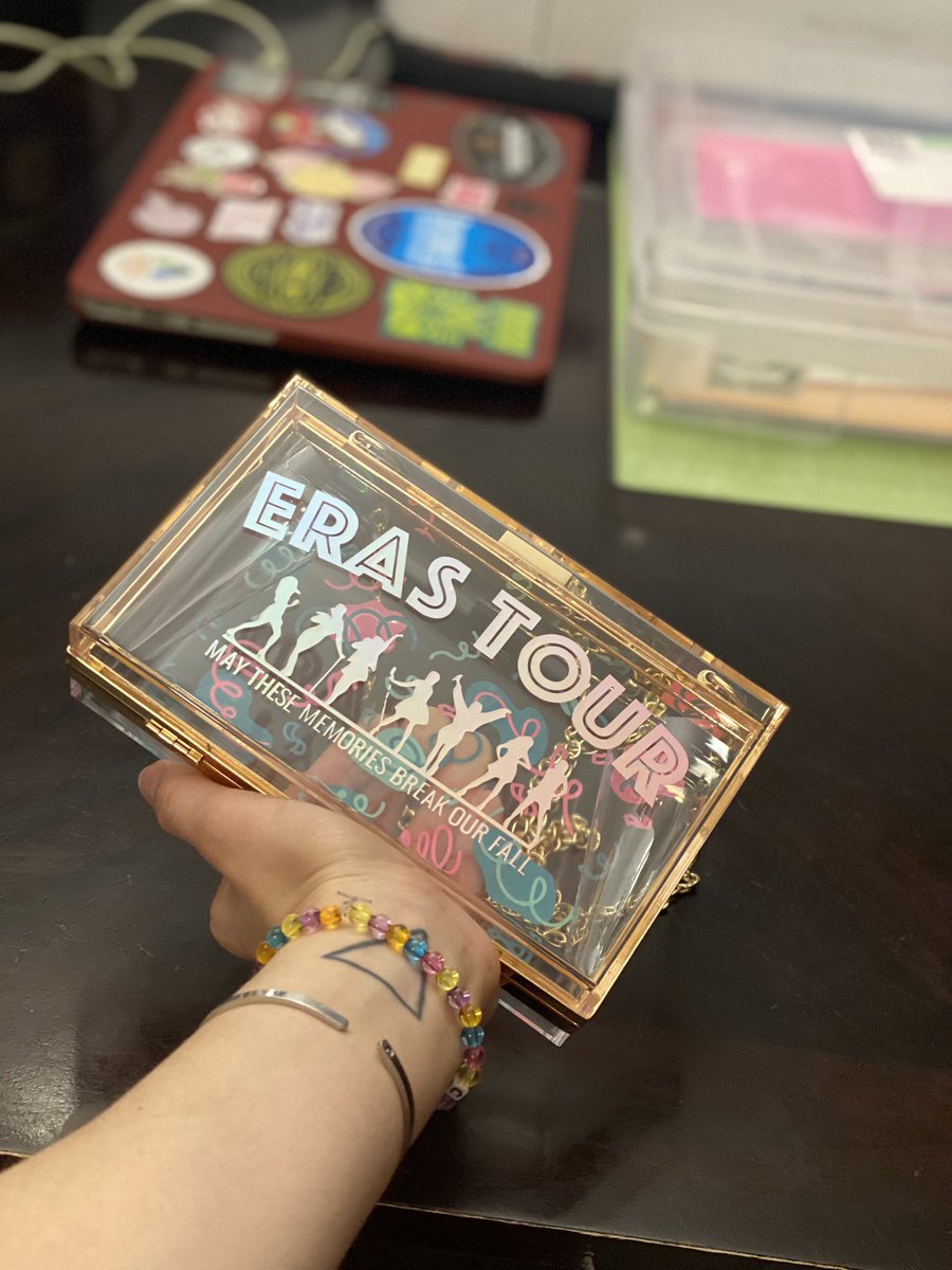 lacymaranda's tweet photo. Finished my purse for the #ErasTour and I’m so proud of it! 💜🥹 Very iridescent. Very fun! @taylorswift13 #TaylorSwift https://t.co/3SMCHQZjur