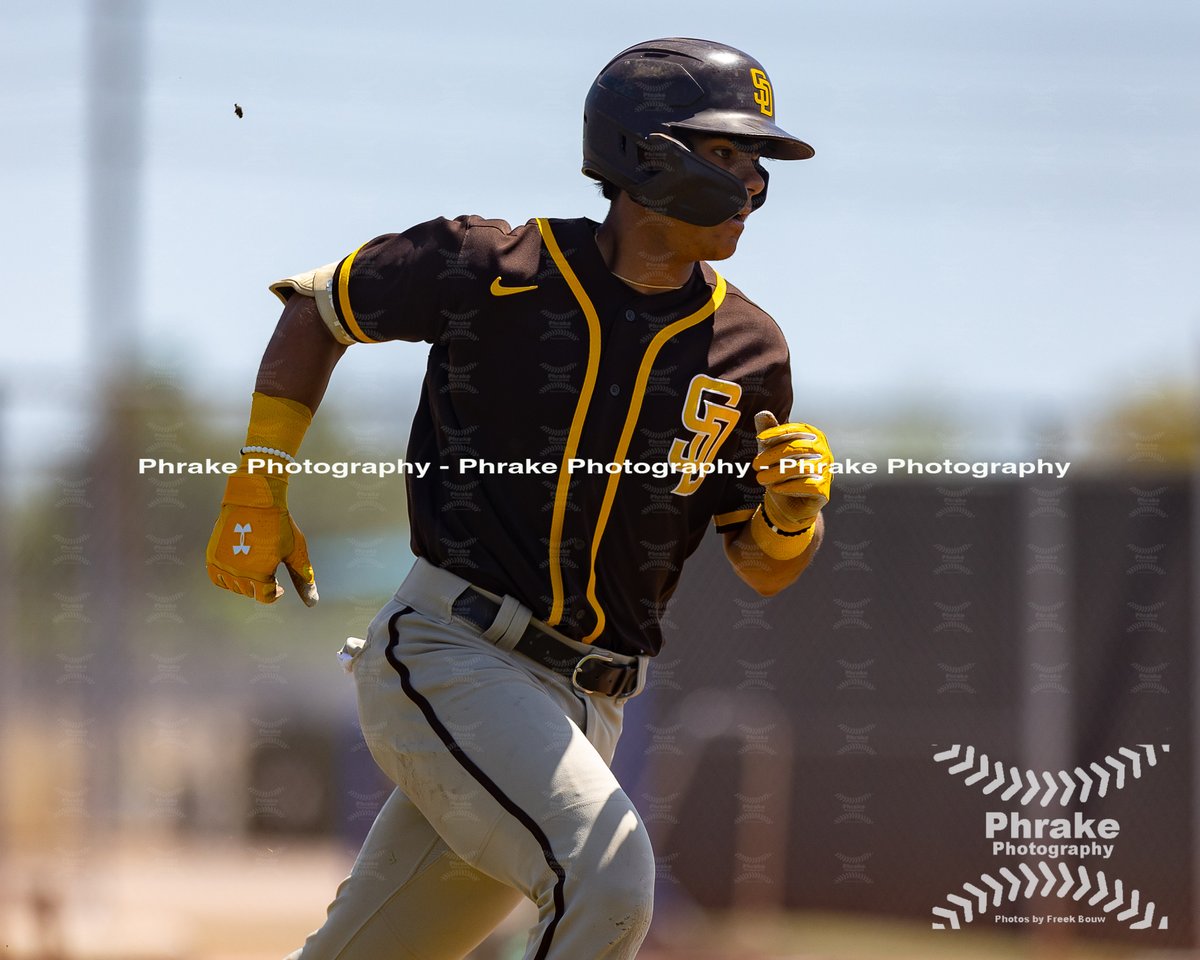 phrakephoto's tweet photo. Ethan Salas (44) C San Diego Padres @BaseballSalas #padres #friarfaithful  #BringTheGold  #sandiegopadres #sdpadres #gopadres #lospadres
@Friarsonthefarm
@Padres_Farm @PadresProspects https://t.co/EwAdmWp2yB