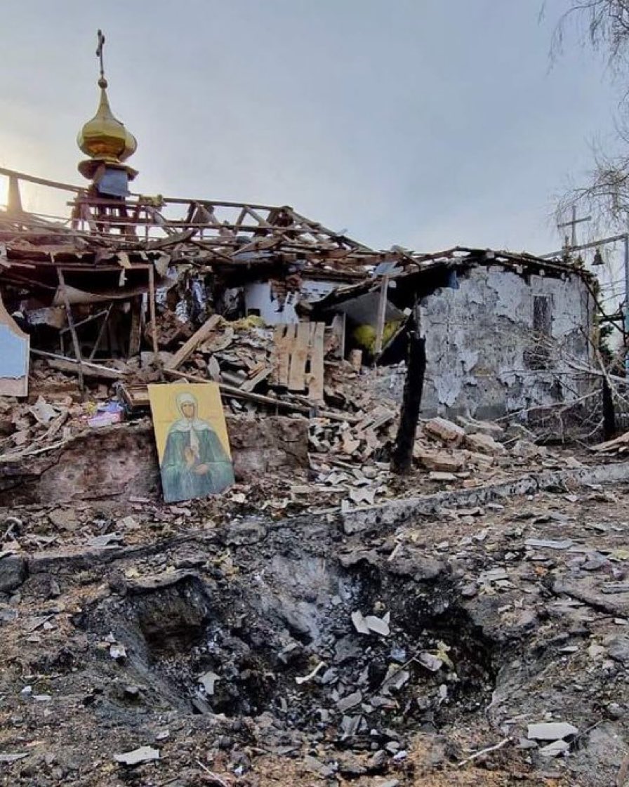 olex_scherba's tweet photo. Apparently, no Easter truce today. Russian “Christians” destroyed a church in Zaporizhya oblast. 

What to expect from the people who behead their POWs. 

#UkraineWillWin #StandWithUkraine https://t.co/W6EnxCQ0Xc