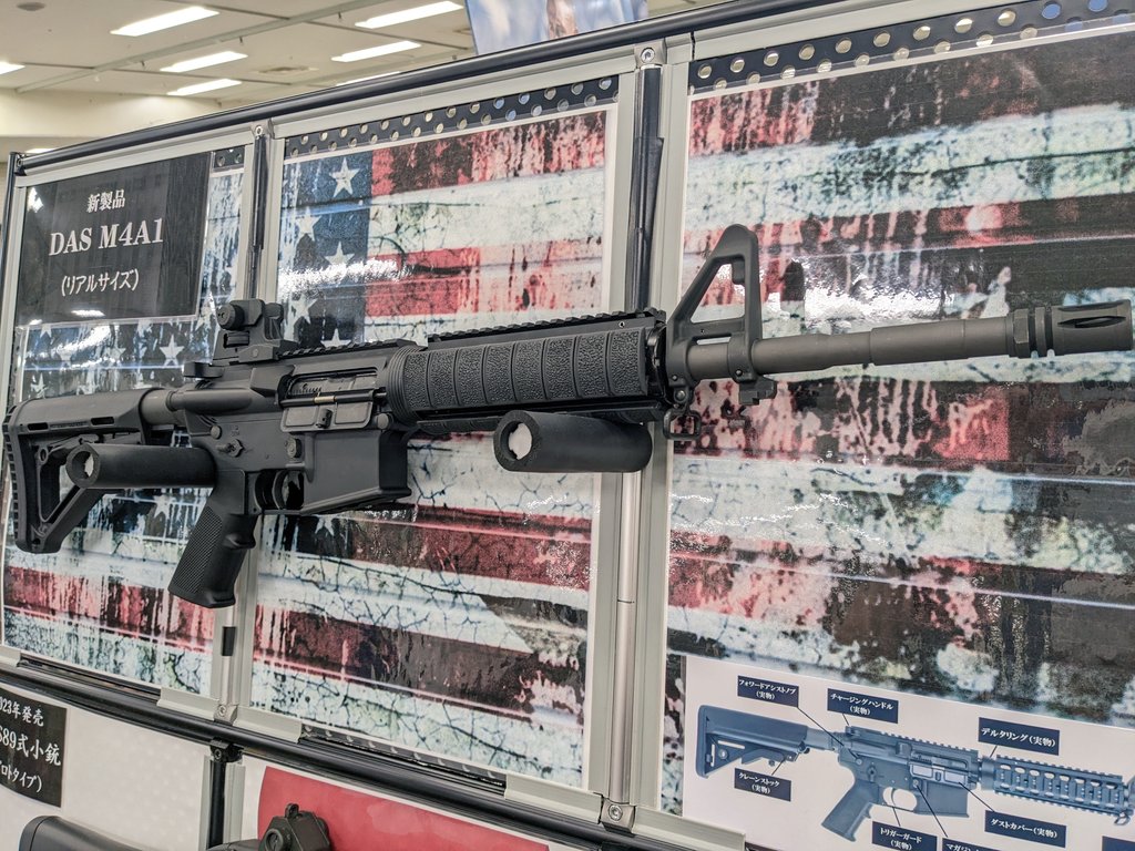 inori20210112's tweet image. GBLS正規代理店(BULLET)(#BulletGbls )さんのブースでフォロワーさん大注目の新型DAS M4A1を観てきました✨
DASの試射させてもらったけどボルトの金属音もリコイルも気持ちいぃ！！(*´﹃｀*)

#爆裂祭
#DASM4