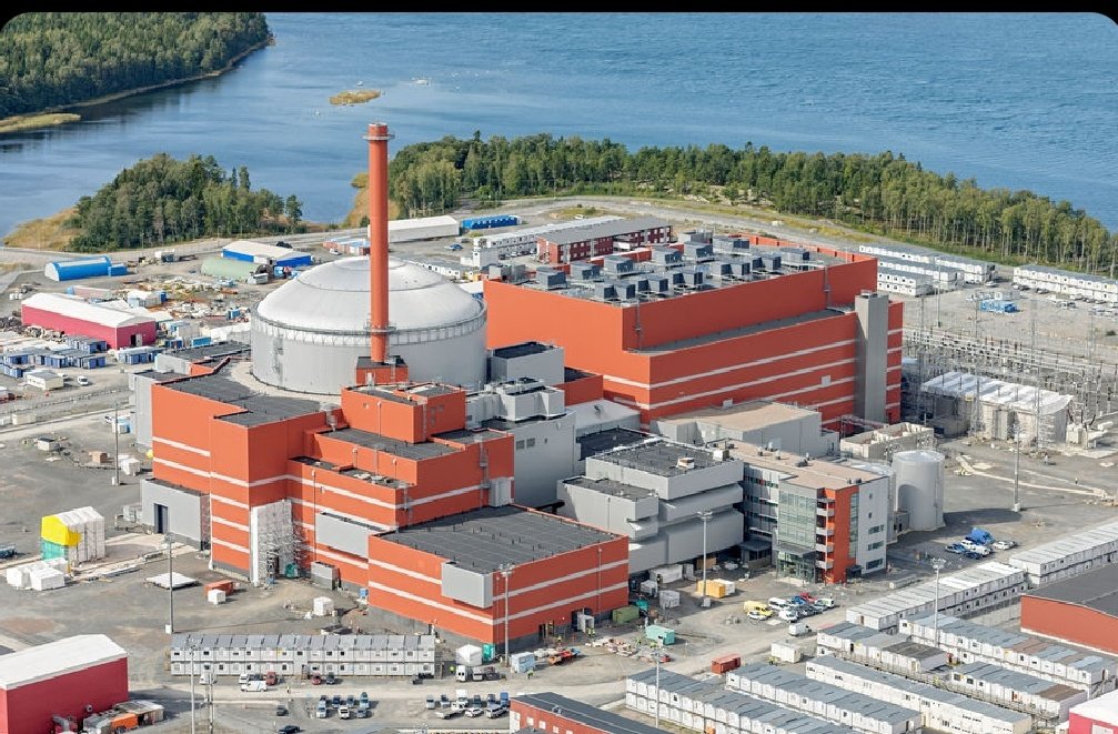0Thessa's tweet image. Olkiluoto 3 is now ready. Test production has been completed and regular electricity production started today, Sunday, 16 April 2023. From now on, about 30 % of Finnish electricity is produced in Olkiluoto.
Finnland hat letzte Woche das Kohlekraftwerk Hanasaaren abgeschaltet.