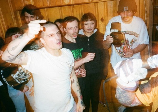 GeneralMayo's tweet image. YOU TRY TO CROSS ME YOU GET THE BOOT