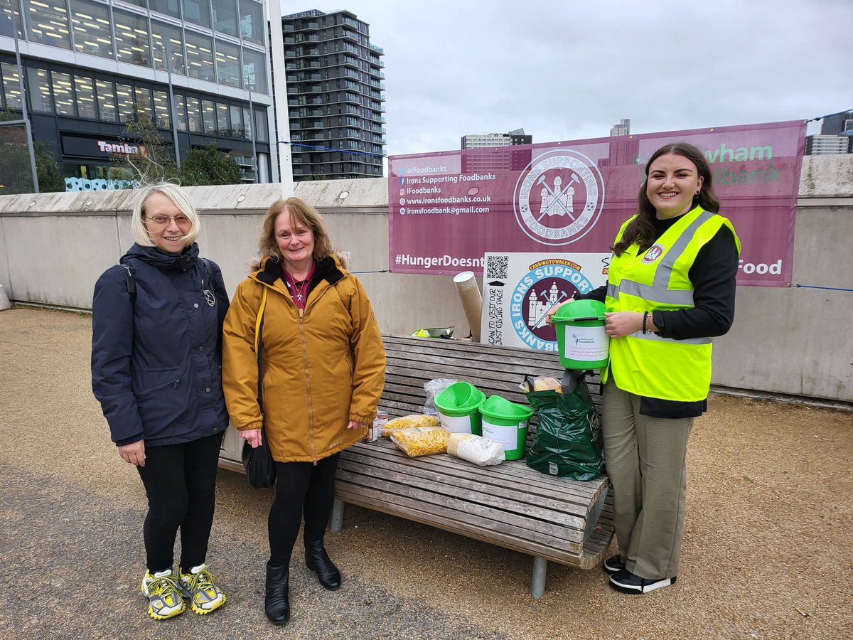 Irons Supporting Foodbanks (@ifoodbanks) on Twitter photo We're back again today collecting at the usual location from 11am for #WHUARS. We'll also be at Hackney Wick Station and outside <a href="/WHUSupportClub/">Official West Ham United Supportersโ Club</a>
Thanks to all supporters helping our local community ๐โ๏ธ
#bringaquid
#belikecallum
#righttofood We're back again today collecting at the usual location from 11am for #WHUARS. We'll also be at Hackney Wick Station and outside <a href="/WHUSupportClub/">Official West Ham United Supportersโ Club</a>
Thanks to all supporters helping our local community ๐โ๏ธ
#bringaquid
#belikecallum
#righttofood