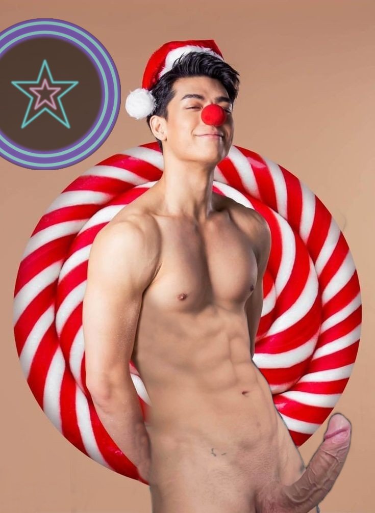 starfake43's tweet photo. 🧑‍🎄Santa Joss🧑‍🎄 https://t.co/MRjbyDPI7k