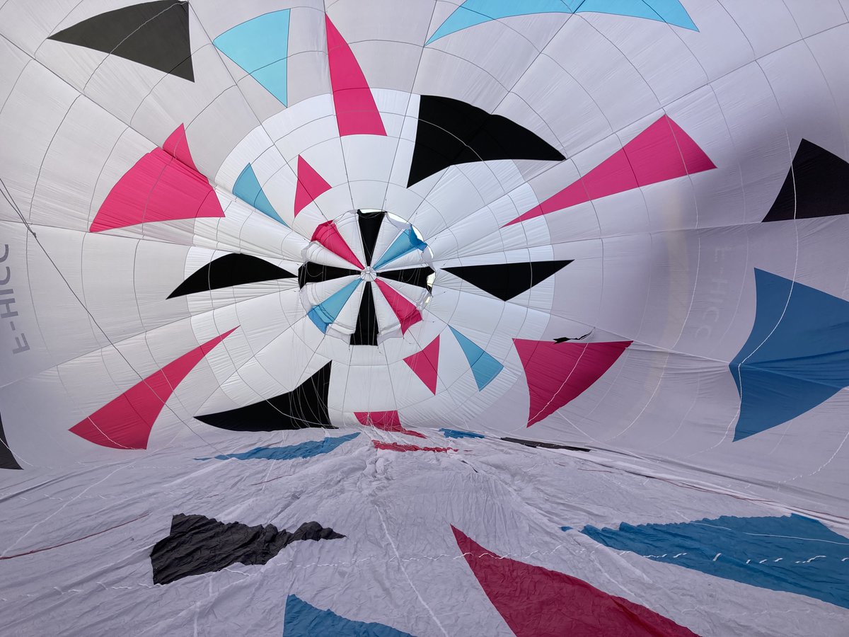 cameronballoons's tweet photo. A bit of colour to brighten up your day.

Our test-inflation crew secured these images as the early morning sun illuminated these beautiful new envelopes, now being flown worldwide.

#testinflation #newballoon #hotairballoons #fabricengineering #looktothesky #teamcameron https://t.co/Mz6ekKJc2N