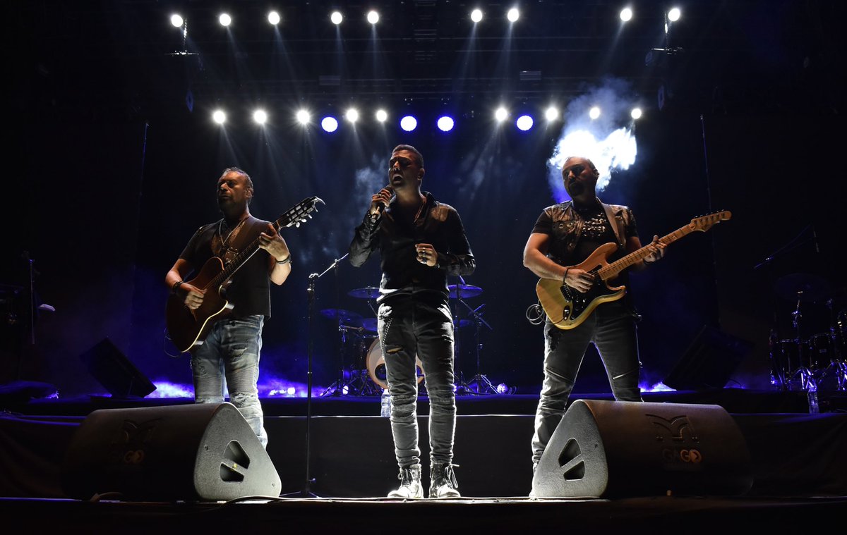 frontonmexicoce's tweet photo. Esta noche @elefanteoficial ofrece una velada en nuestro venue hermano #LaPlazaMéxico, previo al concierto de #BBXTour. https://t.co/1qhoyNccmJ