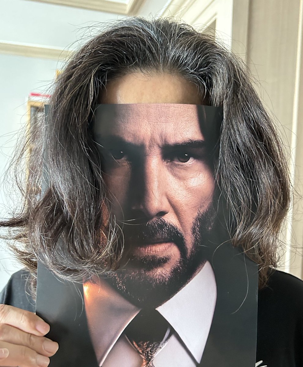 이정도면 거의 합성 수준인가~  조나단 윅 후~~~