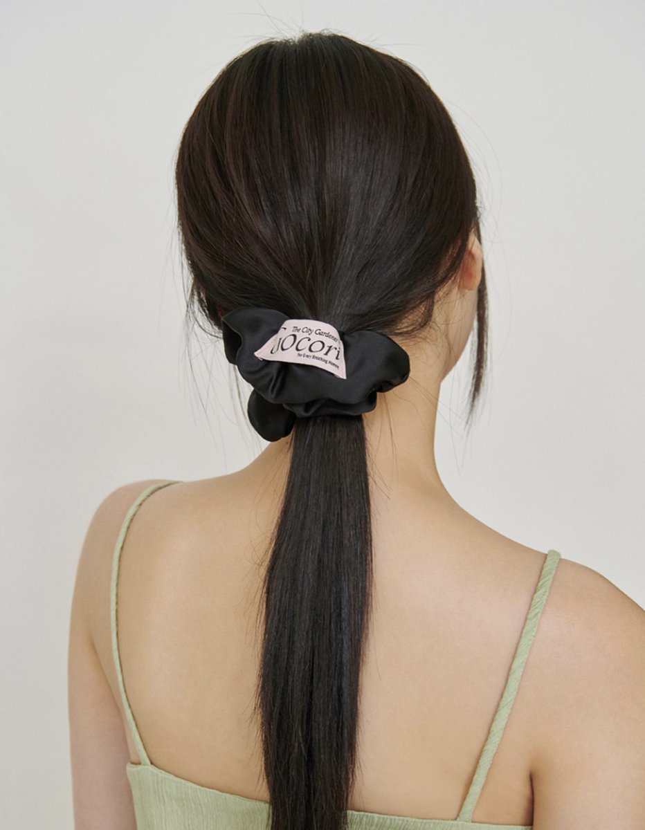 beemustore's tweet image. 。Pre 🇰🇷꒱
#GOCORI 
PINK LABEL SATIN SCRUNCHIE Sale 10%

🏷 480.- free shipping
มัดจำ 200 🍉

✈︎ ส่งกลับแอร์ 
☑ จ่ายรอบเดียว
#พรีเกาหลี #พรีออเดอร์เกาหลี