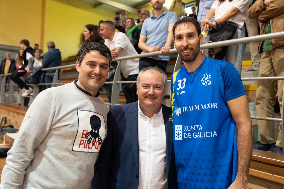 ConcCulleredo's tweet photo. 🙌 O día de onte foi histórico!

📸 Velaquí vos deixamos unhas imaxes da gran vitoria do 🏀 Club Baloncesto Culleredo fronte ao @OBRADOIROCAB!

👏👏 Moitos parabéns, equipo! https://t.co/UoYp0BROpZ