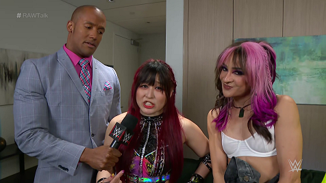 dakotakaitales's tweet photo. Upgraded Dakota Kai screen captures from #WWERAW post show #RAWTalk 4/10/23 now available at https://t.co/6LT8fc4KJ6 https://t.co/a4ZCoLBqnU