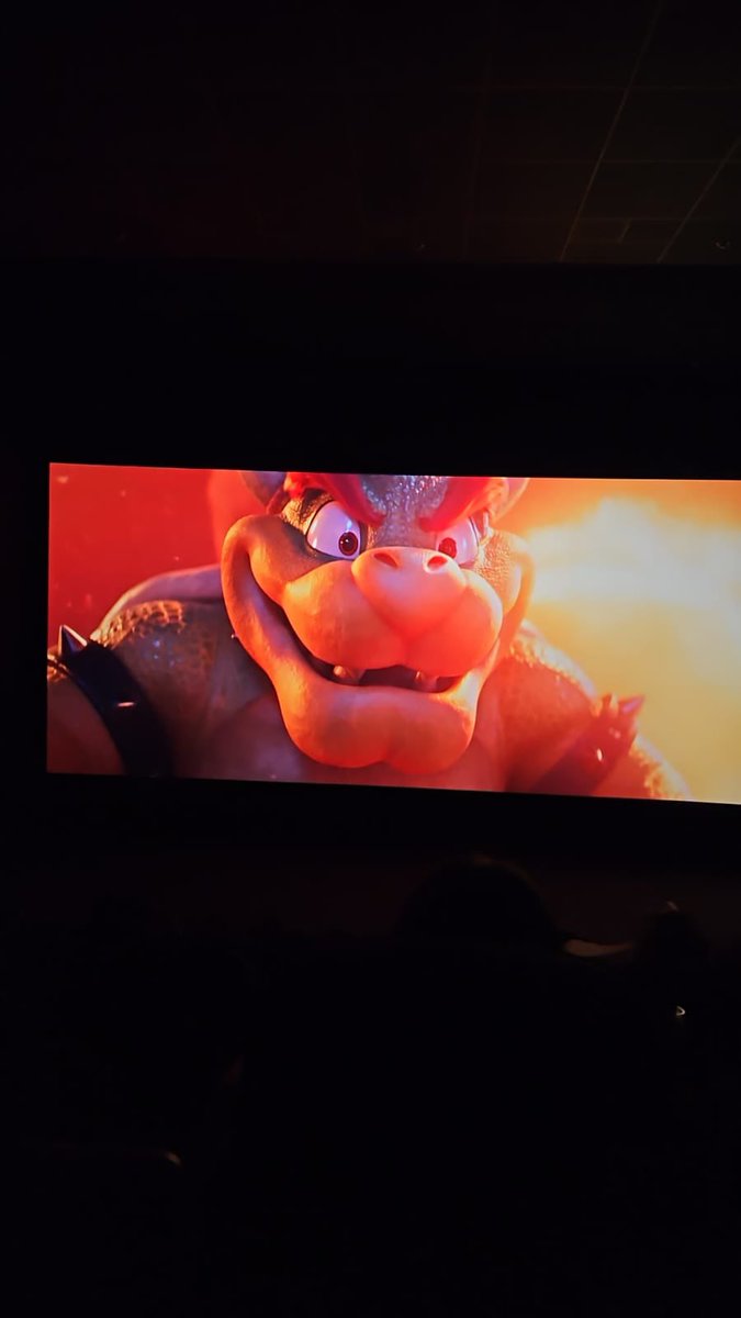 ederdomss's tweet photo. Que buena esta la película de @supermariomovie  y me hizo recordar toda mi infancia con uno de mis personajes favs 🌟🐢🍄🏰👑 lo mejor fue el ofni de Mario ❤️🥰 https://t.co/L1YGhF4MzH