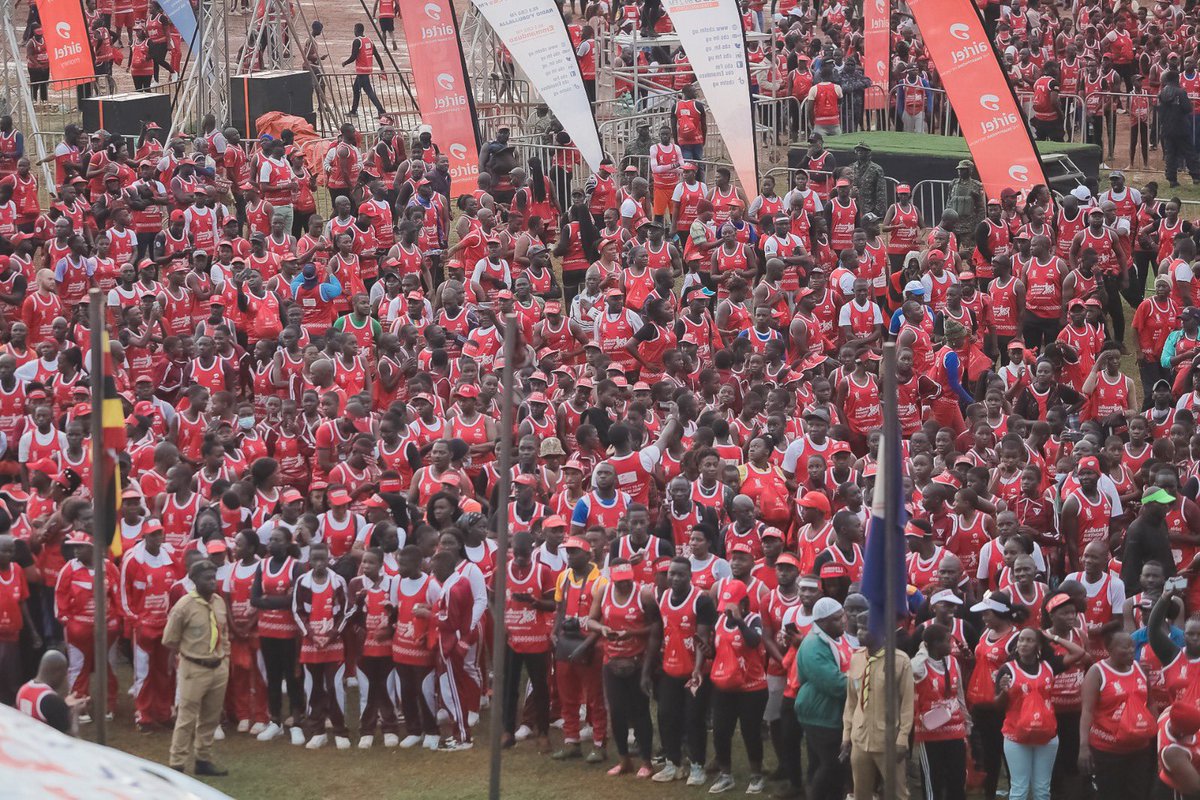 Massive turn up for the #AirtelKabakaRun2023 at Mengo today. 
#Kabakawange