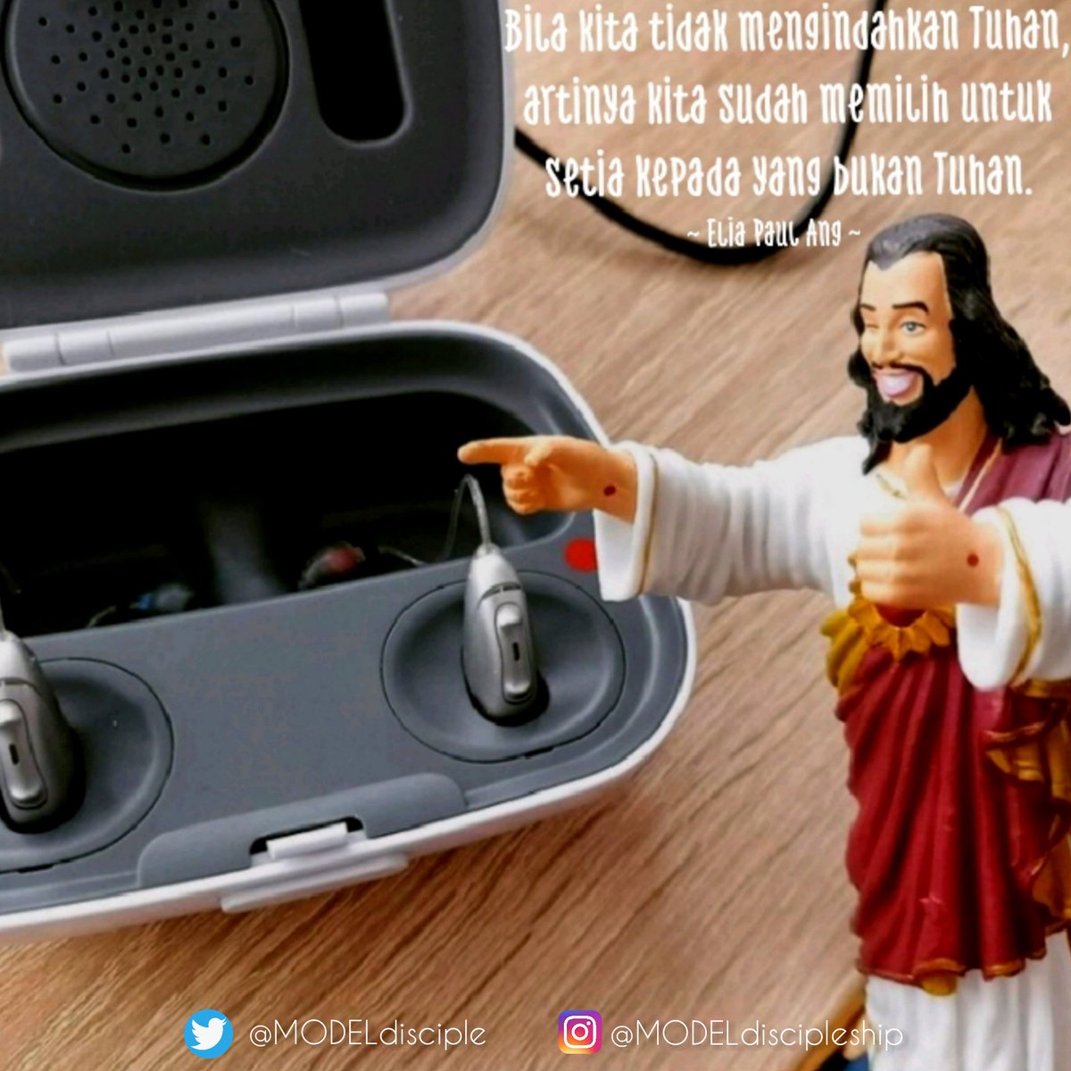 MODELdisciple's tweet photo. "Bila kita tidak mengindahkan Tuhan, artinya kita sudah memilih untuk setia kepada yang bukan Tuhan." #EliaPaulang
#MODELdiscipleship https://t.co/vYWDqDKdSs