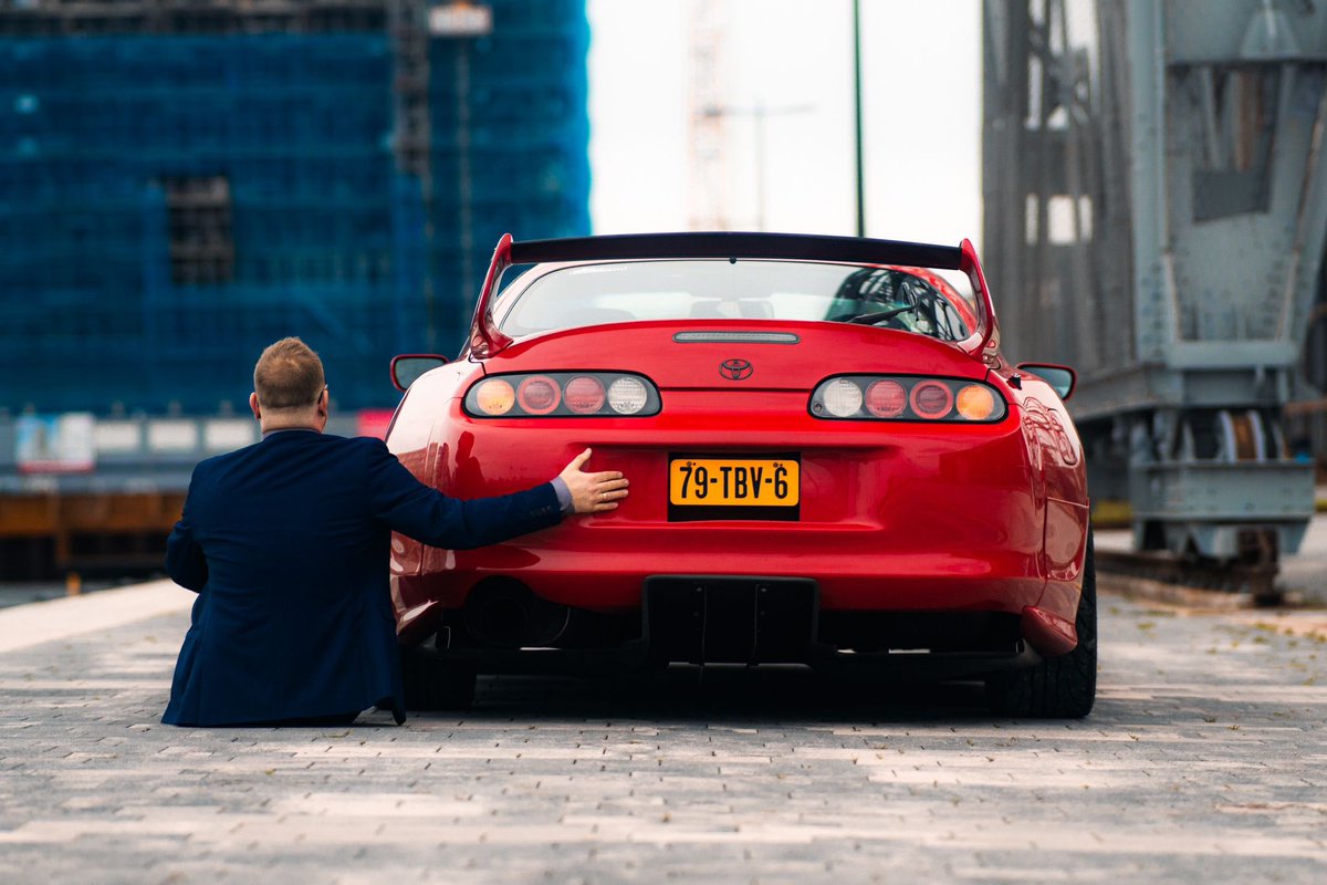 Timothy Romkes🦒🏎️ tweet media