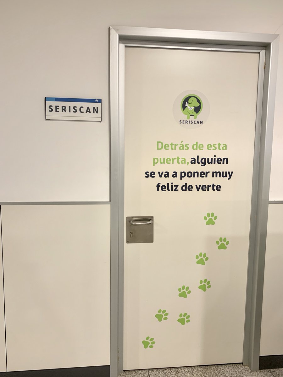 riojasalud's tweet photo. 🐕‍🦺 Pacientes ingresados en el Hospital San Pedro reciben visitas de sus perros mascota.

☑️Los factores emocionales son muy importantes para vencer muchas situaciones clínicas y la visita de una mascota redunda positivamente en el paciente. https://t.co/GHLWL5BkAW