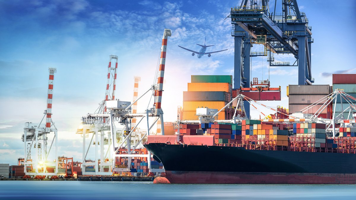 FrediZohar's tweet photo. #RethinktheSystem: Das #Emissionsreporting für #Logistikunternehmen wird einfacher. Das Hamburger Start-up hat eine #CloudPlattform entwickelt, die datenbasierte Analysen von Transportdaten ermöglicht. Sie soll UserInnen bei der #Dekarbonisierung helfen. https://t.co/WmNqVldIJ2 https://t.co/Vw50lTJV2m