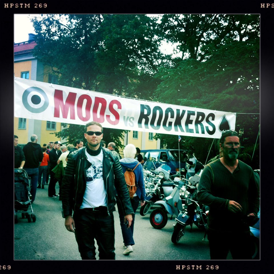 Garagekultur's tweet photo. @eastblessed Maybe 2012 or 2009 or something. But I was skinny enough to fit in that old leatherjacket. At the yearly mods vs rockers vintage motorcycle run in Stockholm. https://t.co/d8MQMI01VM