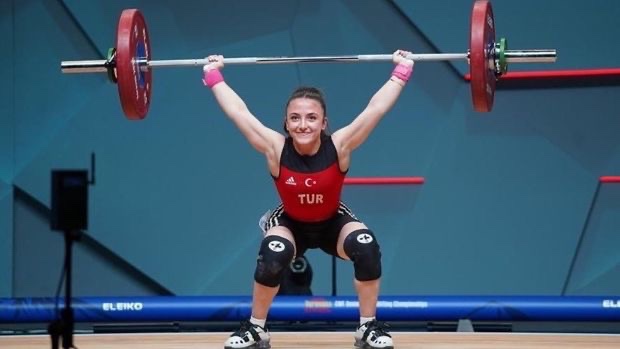 The Turkish athlete who won 🥇at the European Weightlifting Championship in Armenia, dedicated the victory to Azerbaijani brothers! 🇹🇷🇦🇿 #EWC2023