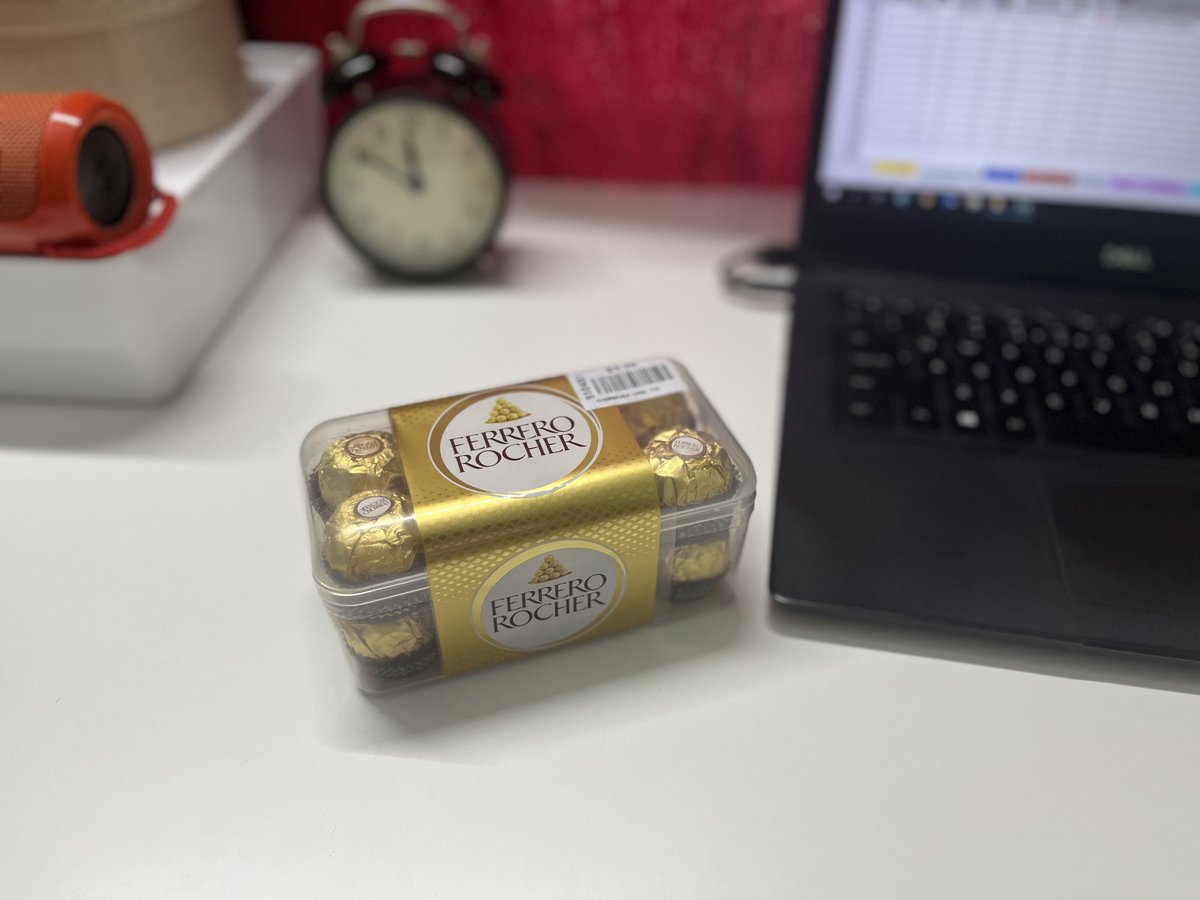 NSK_Associates's tweet photo. Employees receive Diwali sweets from Employers. We practitioners receive gifts from clients. One of our clients coming back from @HofSwitzerland bought Swiss chocolates🍫🇨🇭
Some things are gratified beyond money.
#ClientDairies #ClientDiary #CMA #Switzerland 🇨🇭 https://t.co/H92ymMQRvZ