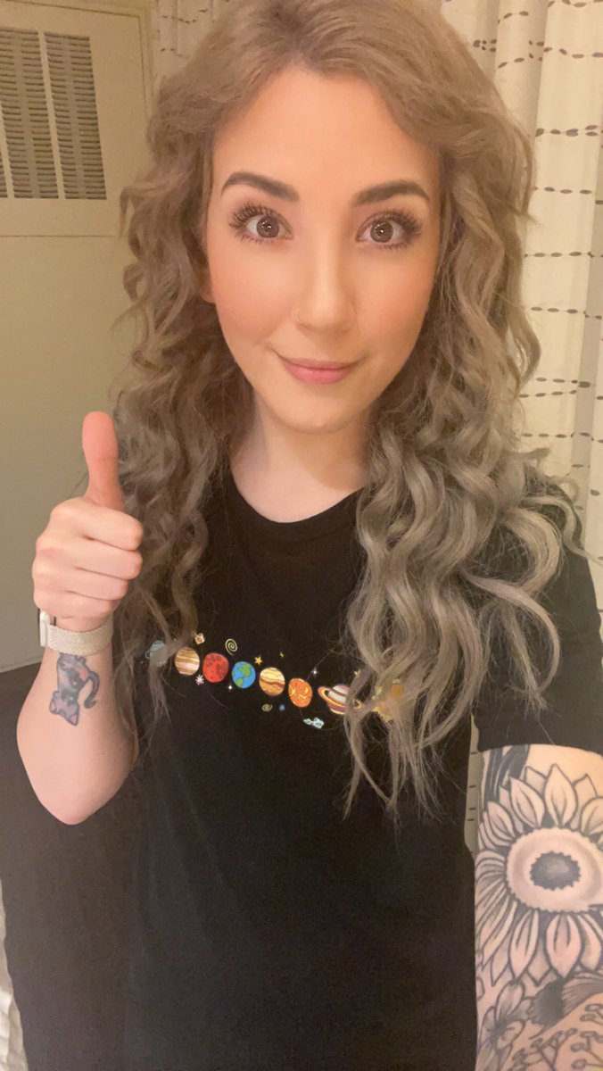 beklikesplants 🪴 on Twitter "3 airport employees told me I’m pretty