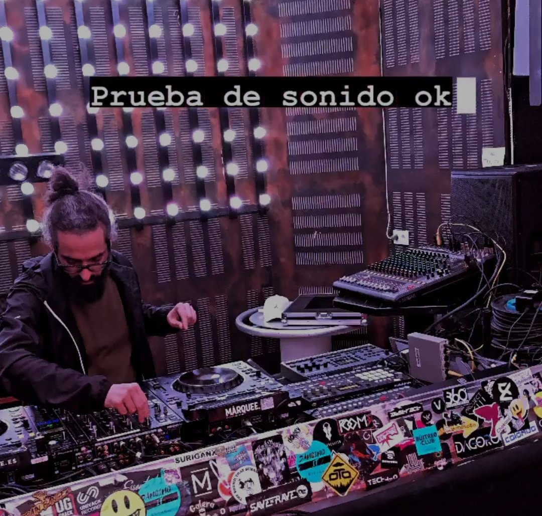 OsiAlberto's tweet photo. Ayer estuvo con nosotros en #trueclub #torremolinos el madrileño Marcos In Dub, uno de los artistas españoles más influyentes de la escena electrónica. Nos deleitó con un Live que hizo temblar la sala. https://t.co/edIlyvGalj