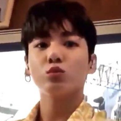 swimsjk's tweet photo. he 😗 https://t.co/wR0SfDczk1