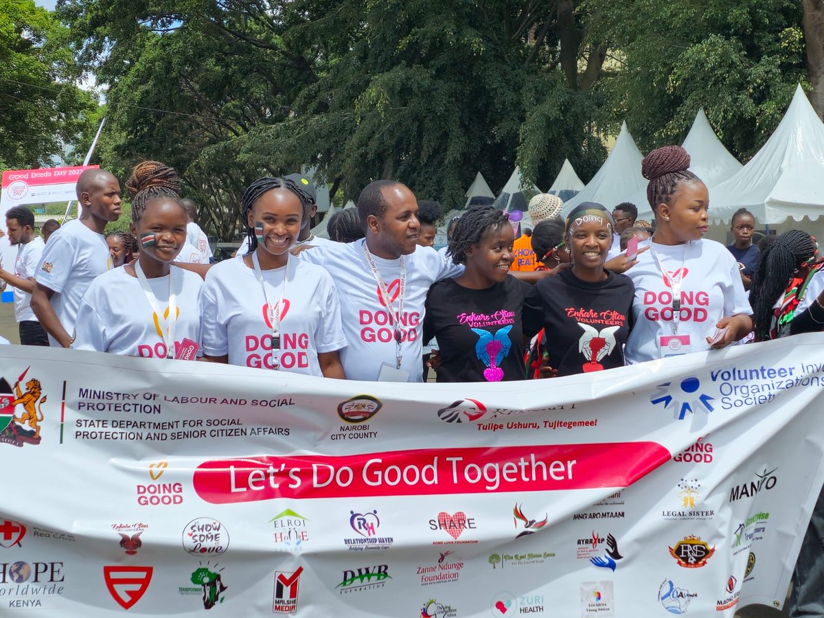 enkareoltau's tweet photo. Tupo site .Good deeds day #GDDkenya2023 #GDDinternational #dogood #speakgood.
@eserianio
@eoltau 
@fundisapp
@kra
@kenyaredcross
@vio
@mng'aro mtaani 
@HOPEwwKenya
@eayn_ke
@oayouthkenya https://t.co/9Jy2BcNKsh