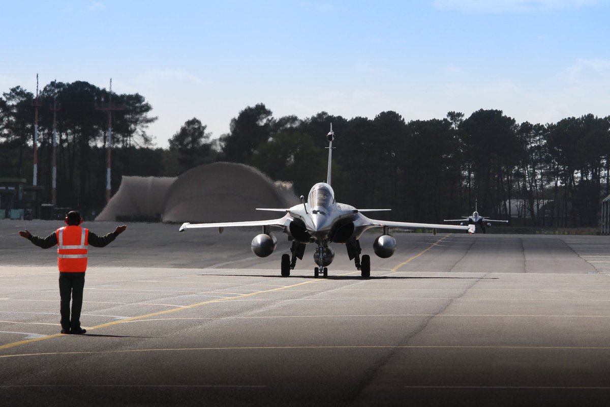 defencealerts's tweet photo. 🔴#ExerciseOrion2023 : After a brief halt in #Egypt, the #IAF contingent reached the Mont-de-Marsan airbase, #France. https://t.co/DCOZD876Je