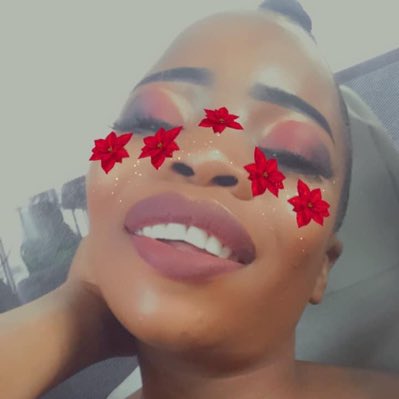 ChichiWeekends's tweet image. #NewProfilePic