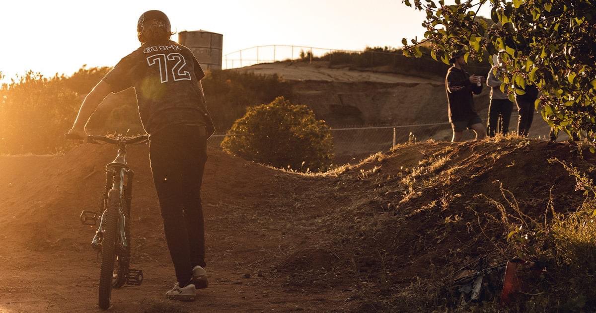 timessquaresutt's tweet image. Spring is in the air and so is the sweet smell of savings! Enjoy up to 40% off on GT Mountain Bikes and BMXs. 🚵🌞

Shop now at @EvansCycles at Times Square, Sutton. 

📷 GT Bicycles 

#GTMountainBikes #BMXlove #RideIntoSpring #evanscycles #suttonshopping