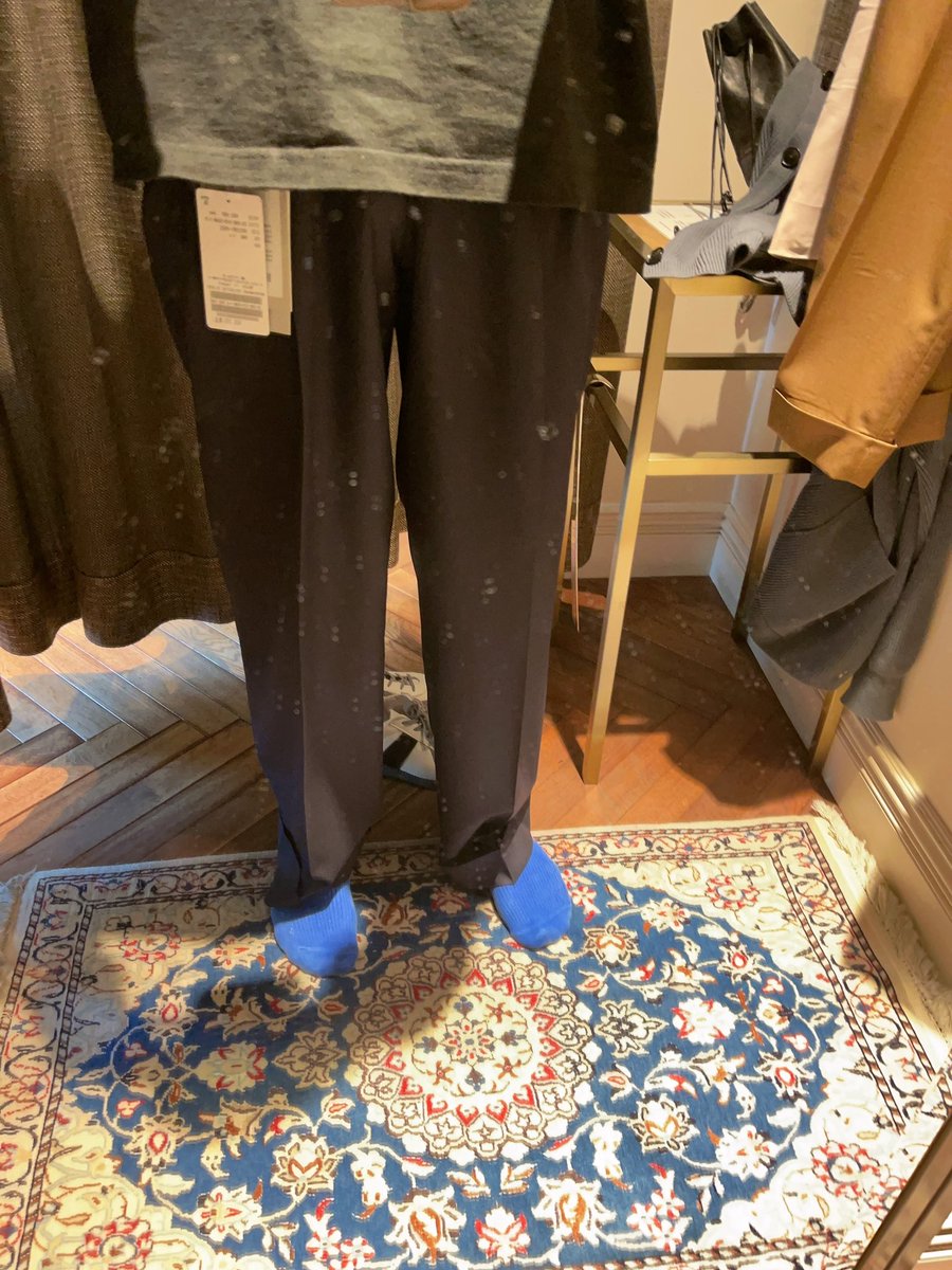 j_oz5's tweet photo. マーカウェアのワイドパンツえー感じやったなー、欲しいリストに入れとこ。
スタジオニコルソンのジーンズも初めて履いたけど丈もいー感じで欲しいなー。
やっぱ出かけると物欲が笑笑
#markware #stadionichoson https://t.co/SyY1Zcxf3z