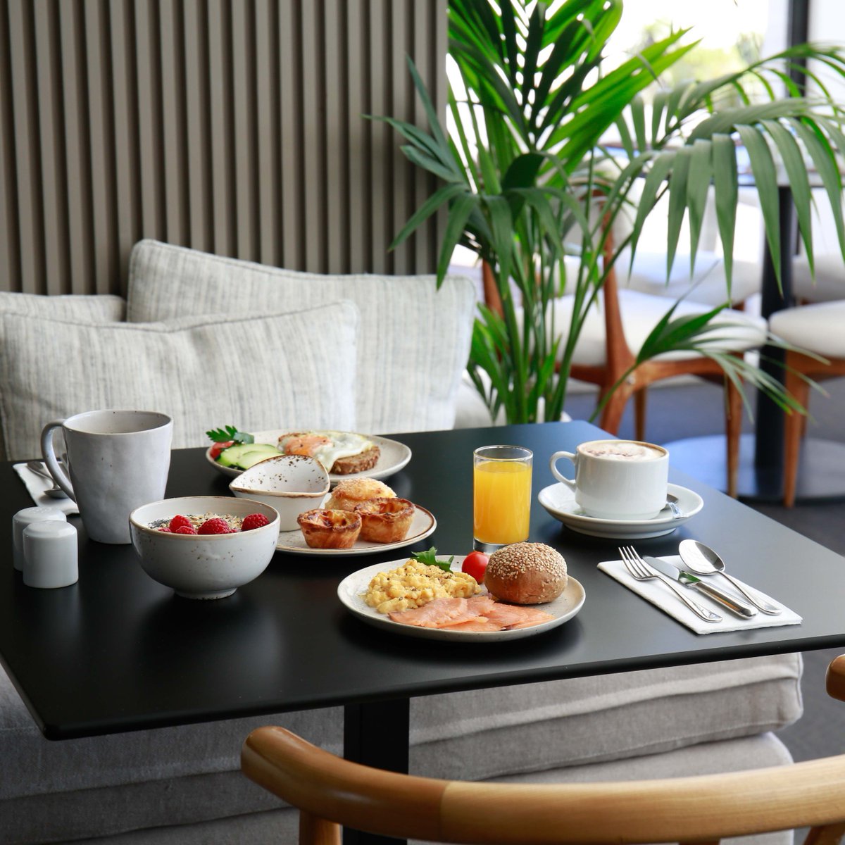 Start your day with intention and nourishment at our retreats! 🌅 We believe that breakfast is not just the most important meal of the day, but also an opportunity to fuel your body and set the tone for a mindful practice.