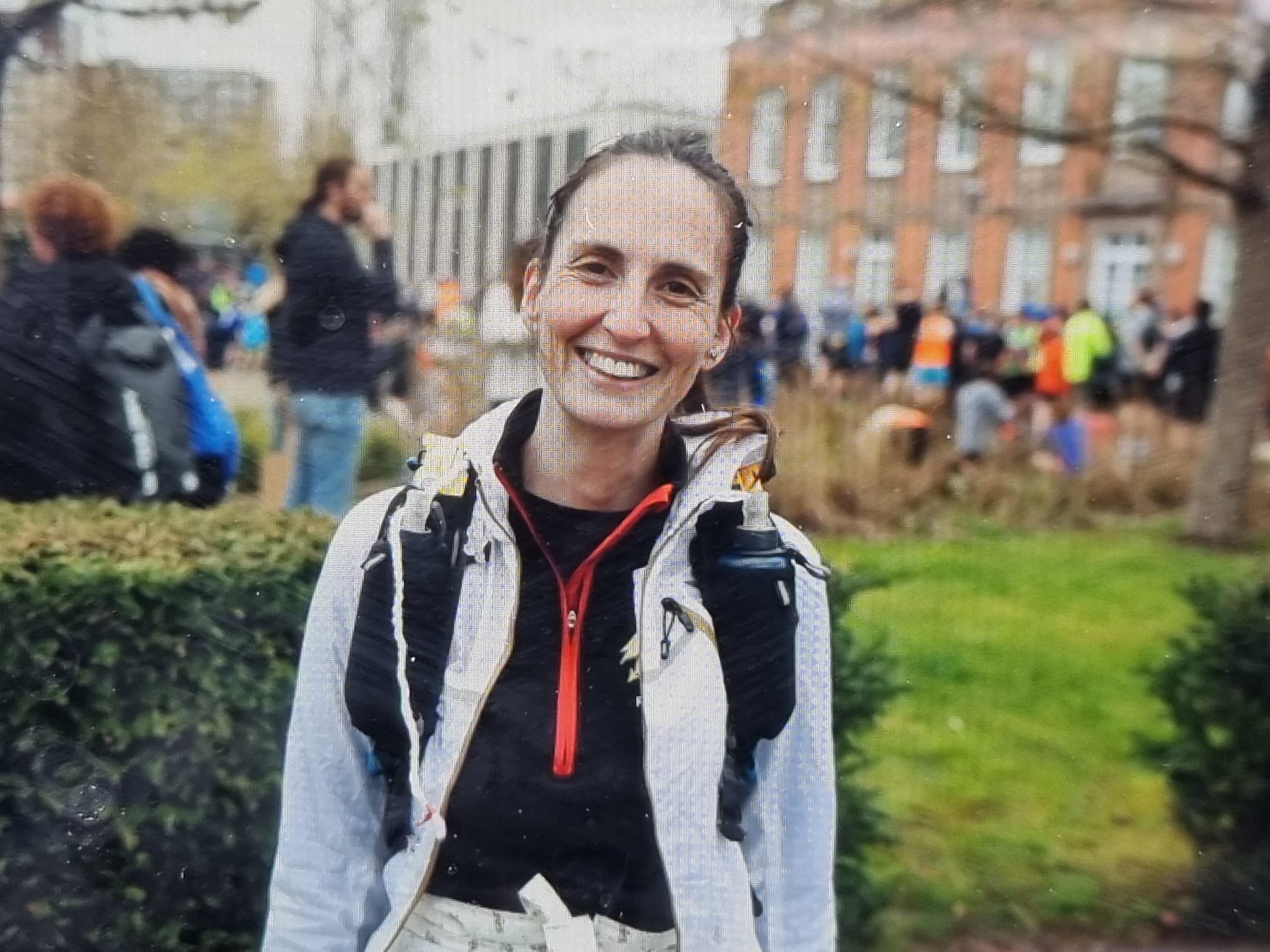 amy-walker-on-twitter-this-is-louise-warwick-she-s-running-today