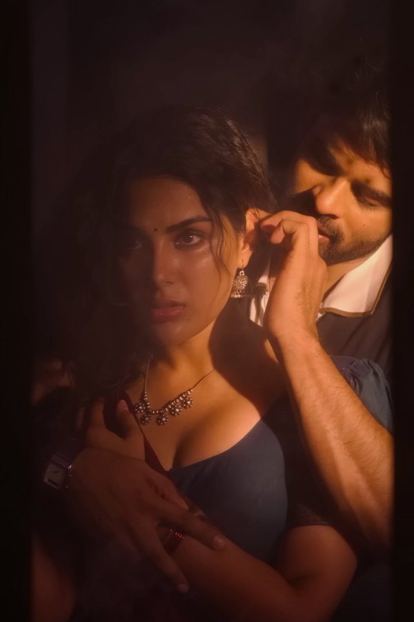 Ft0xJC5aEAIR06f?format=jpg&name=900x900