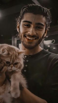 Halooo, anyone here?